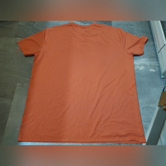 Bundle of 2 Lululemon soft short sleeves shirt. Orange. Very light grey. Men XL. - Picture 8 of 11